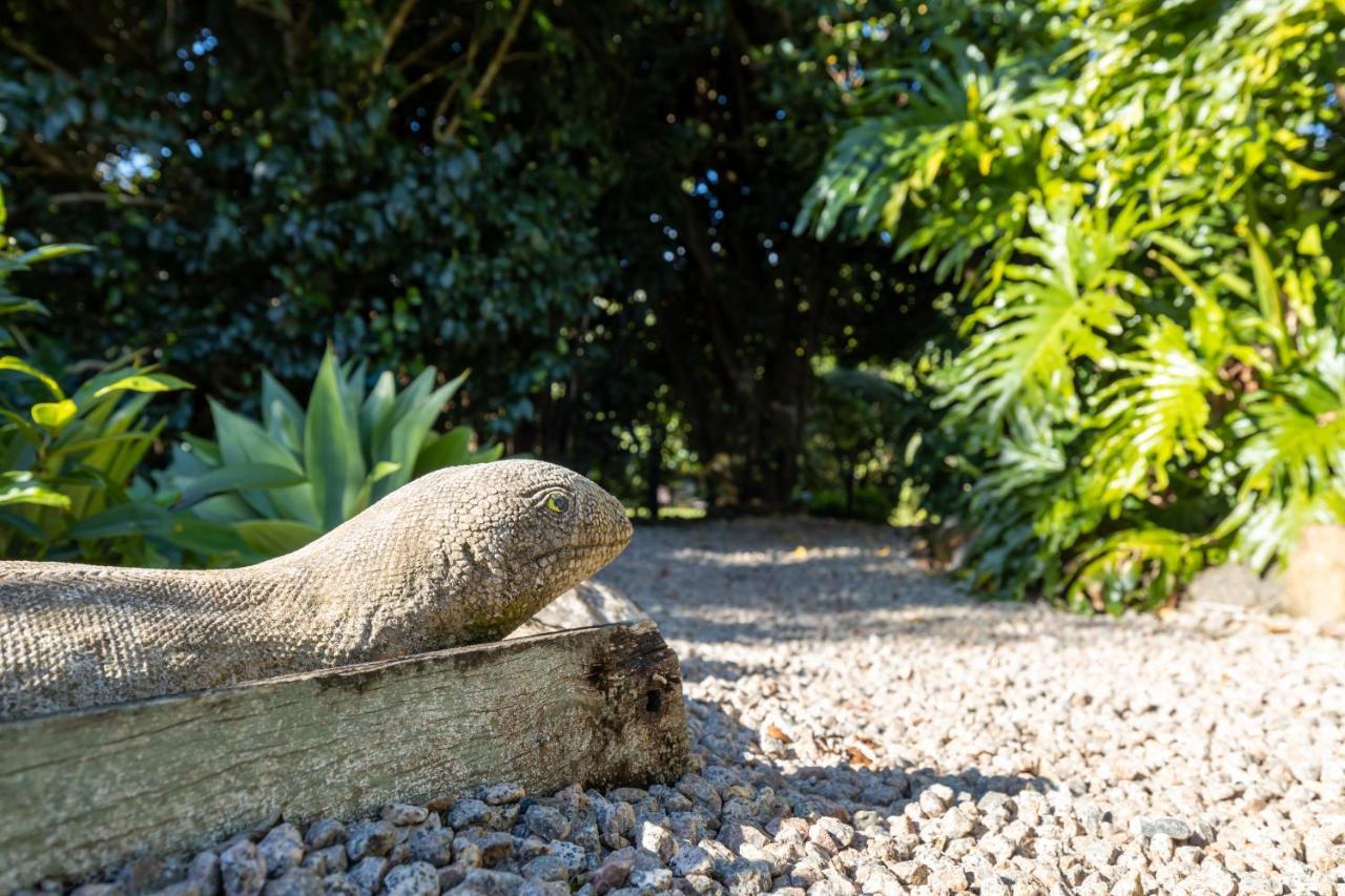 Camelot Boutique Accommodation Mount Tamborine Bagian luar foto