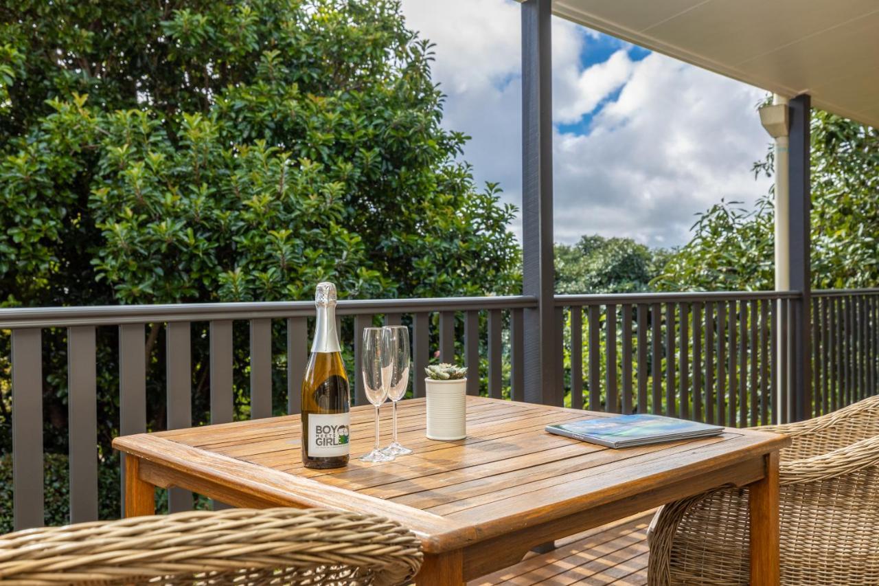 Camelot Boutique Accommodation Mount Tamborine Bagian luar foto
