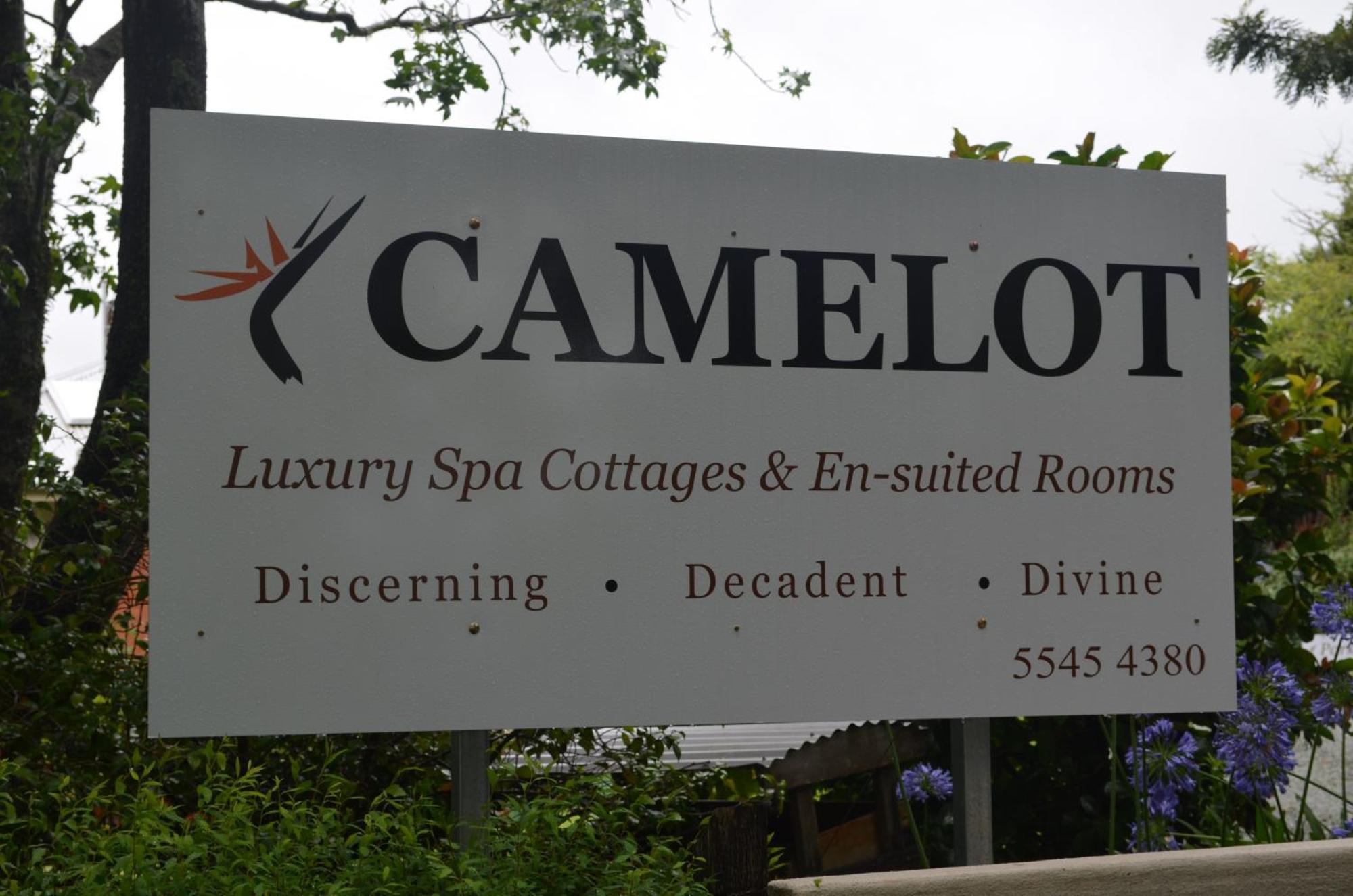 Camelot Boutique Accommodation Mount Tamborine Bagian luar foto