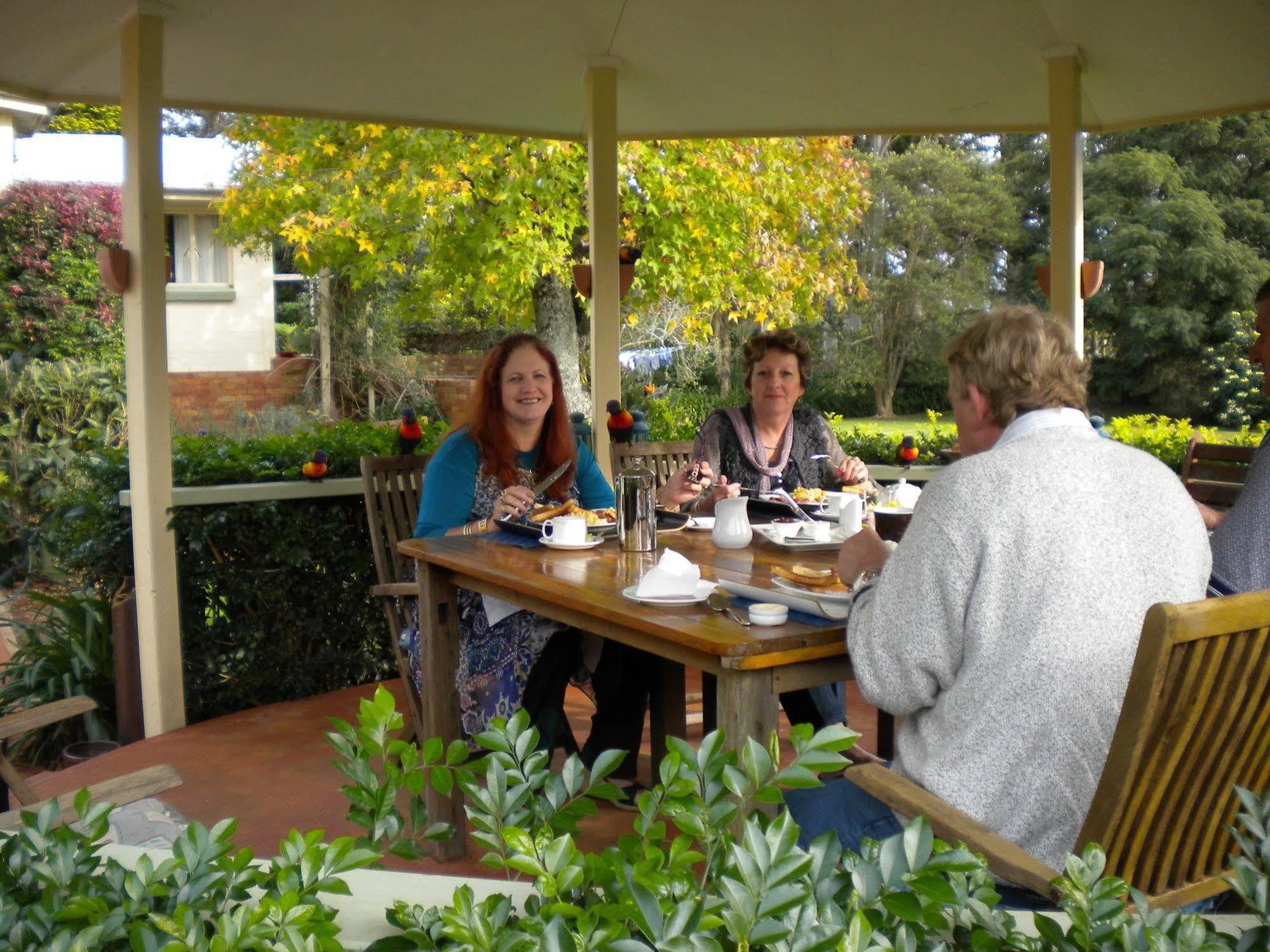 Camelot Boutique Accommodation Mount Tamborine Bagian luar foto