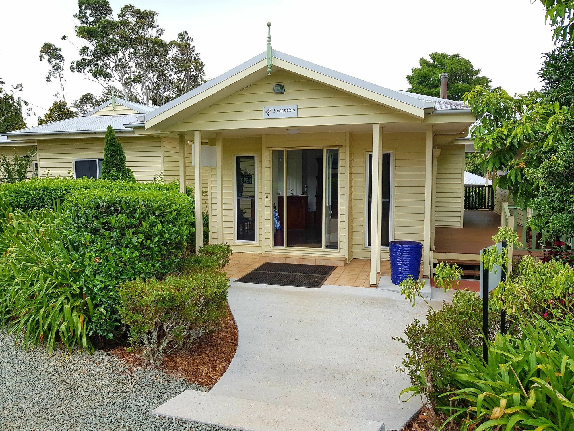 Camelot Boutique Accommodation Mount Tamborine Bagian luar foto