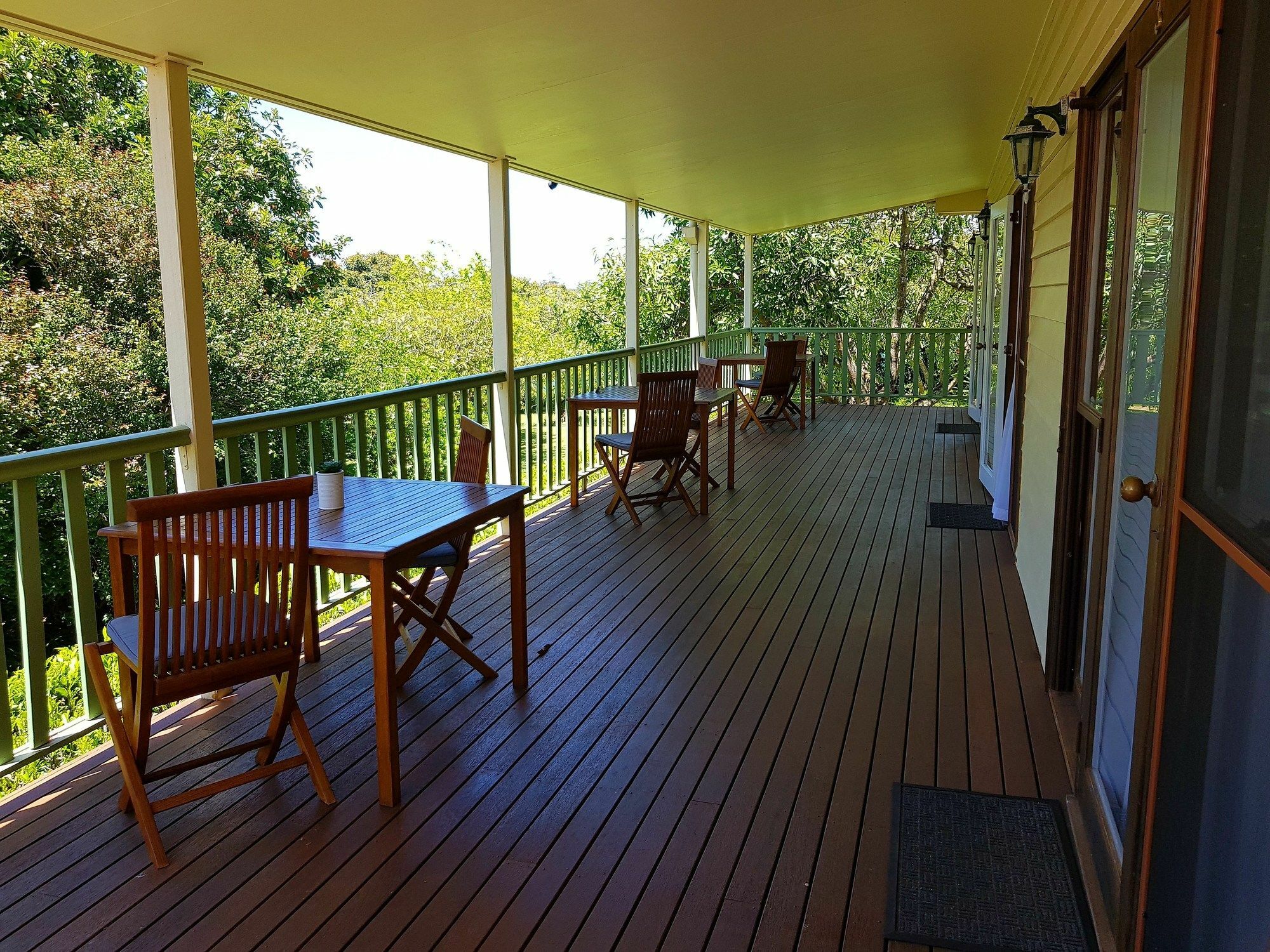 Camelot Boutique Accommodation Mount Tamborine Bagian luar foto